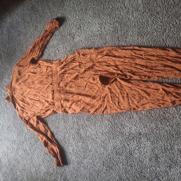 Vibrant Orange Jumpsuit with Silky Relaxed Fit - Picture 6 of 7